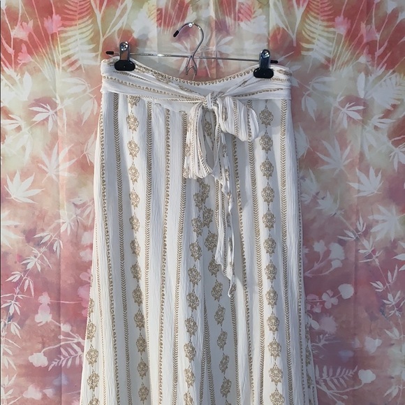 Anthropologie Farm Rio Everly Tie Front Pants - Picture 3 of 5